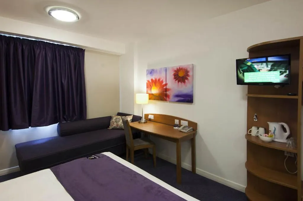 Premier Inn Cardiff North