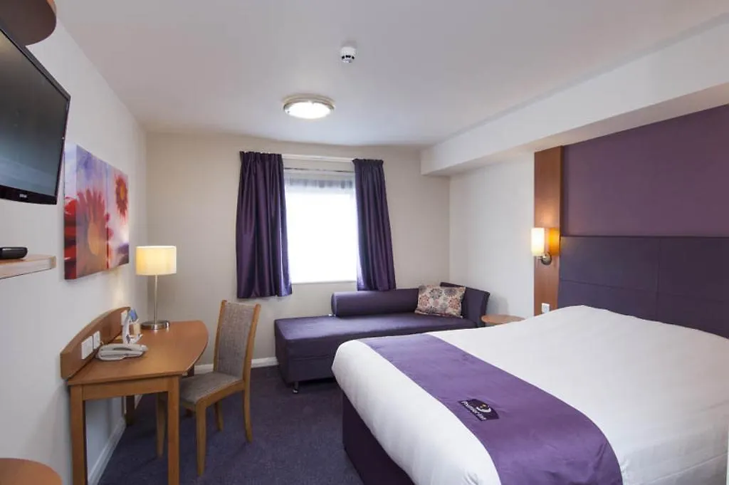 Premier Inn Cardiff North Reino Unido
