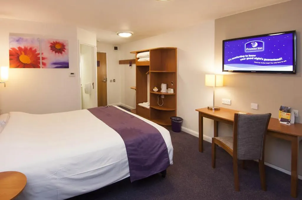 *** Hotel Premier Inn Cardiff North Reino Unido