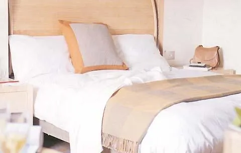Premier Inn Cardiff North Hotel