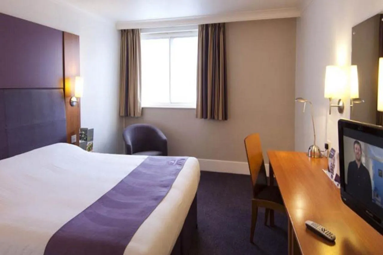 Hotel Premier Inn Cardiff North