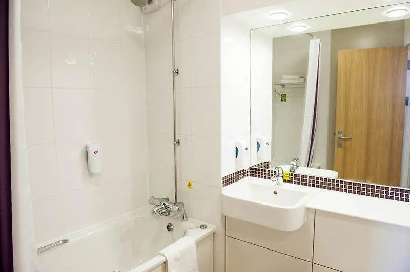 Premier Inn Cardiff North Reino Unido