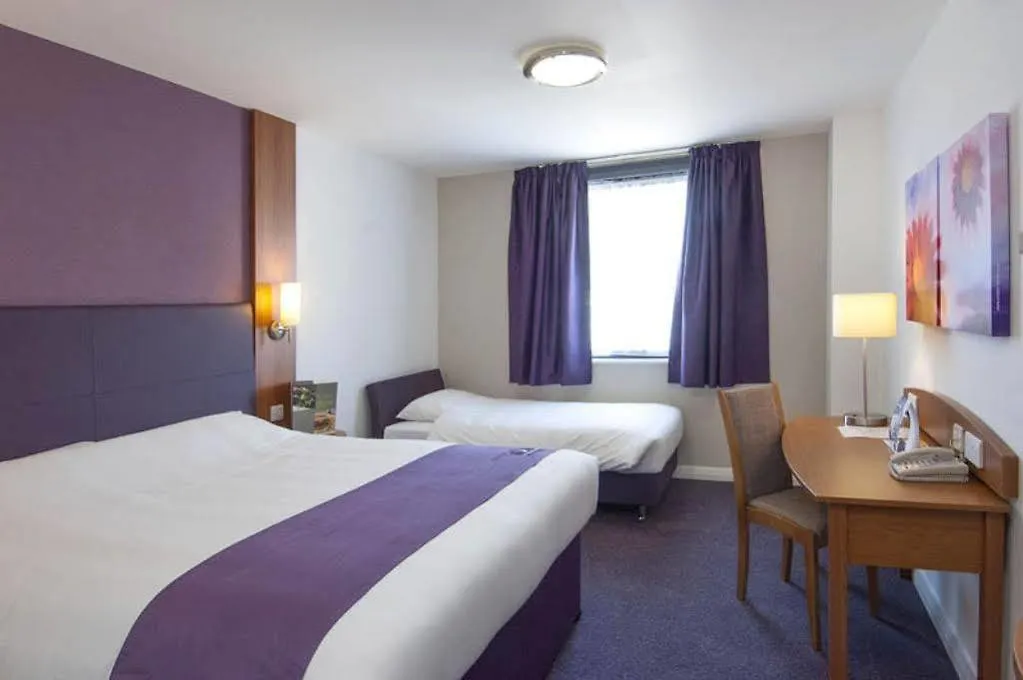 Premier Inn Cardiff North