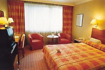 Premier Inn Cardiff North 3*,